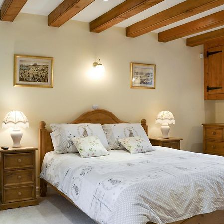 Walled Garden Lodge Ryehill Exterior foto